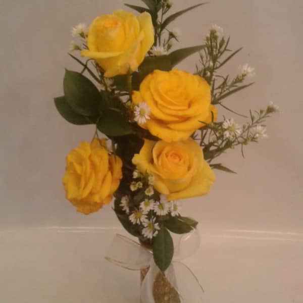 Floricultura Sete Lagoas em MG flores com frete grátis Isabela Flores